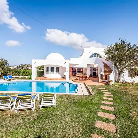 Gira Villa Albufeira